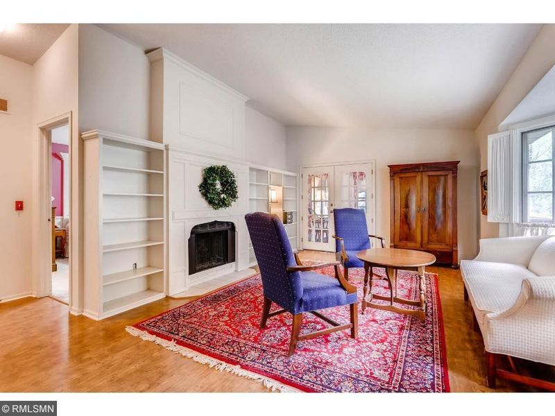 8706 Forestview Ln N, Maple Grove, MN 55369