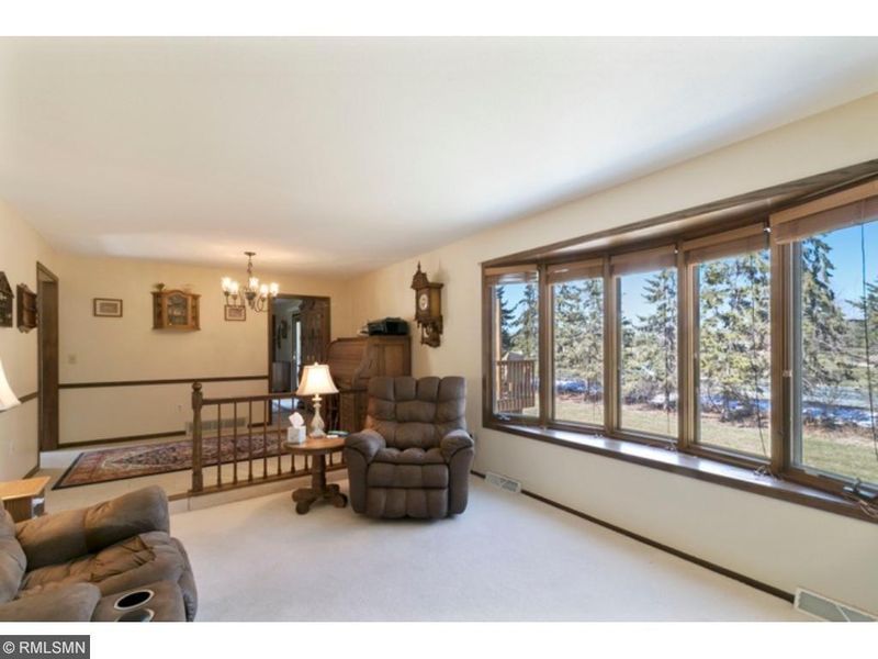 404 Juniper Ave W, Northfield, MN 55057