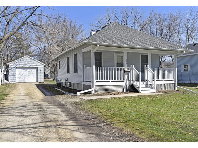 439 Dartt Ave, Owatonna, MN 55060