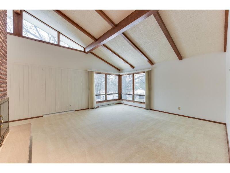 5117 Scriver Rd, Edina, MN 55436