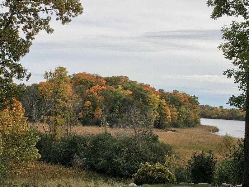 1601 Lake Lucy Rd, Excelsior, MN 55331