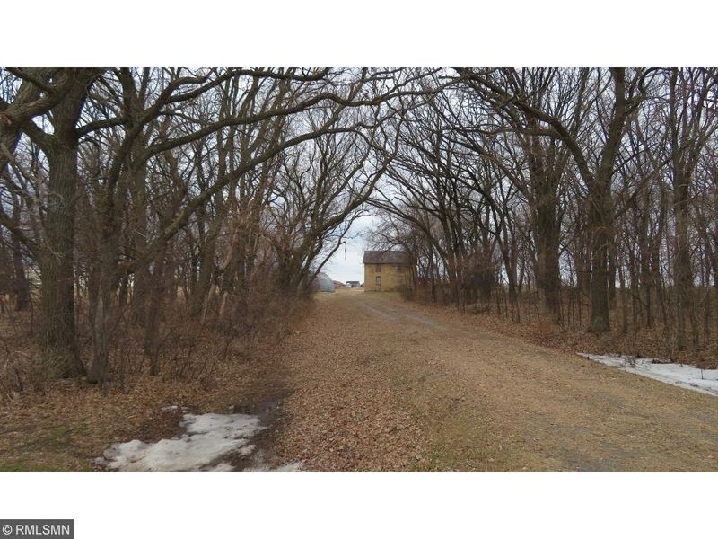 5332 2nd St SE, Saint Cloud, MN 56304