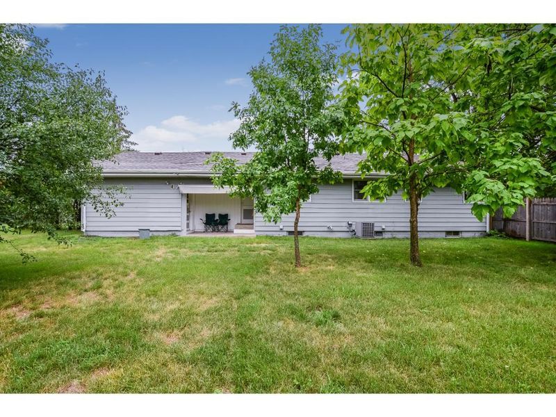 8350 Monroe St NE, Spring Lake Park, MN 55432