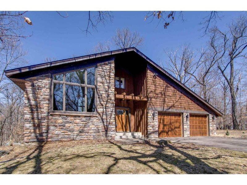2227 Foxtail Ct, White Bear Lake, MN 55110