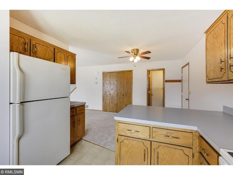 4312 Parkview Ct #4312, Vadnais Heights, MN 55127