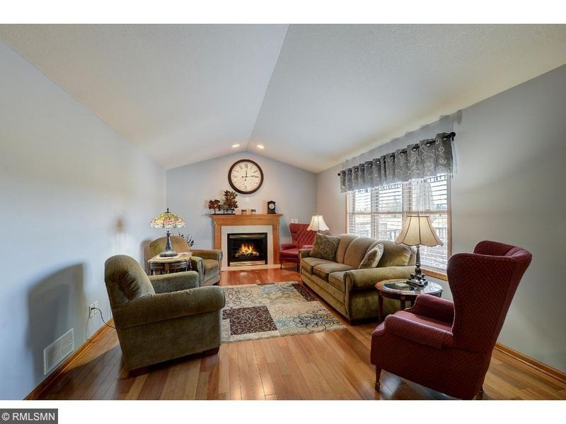 1728 Grace Dr, Big Lake, MN 55309