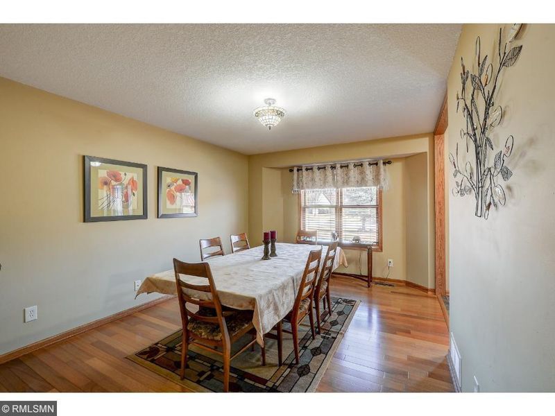 1728 Grace Dr, Big Lake, MN 55309