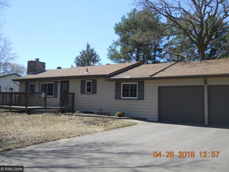609 4th St NW, Little Falls, MN 56345