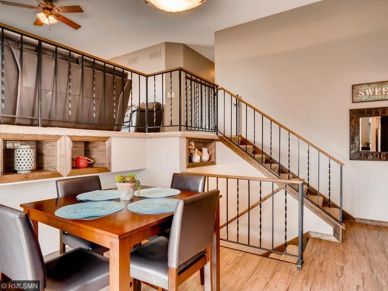 1280 Ruby Ln, Shakopee, MN 55379