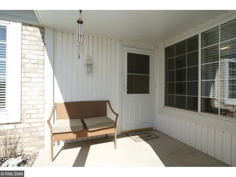 7542 Ojibway Park Bay, Woodbury, MN 55125