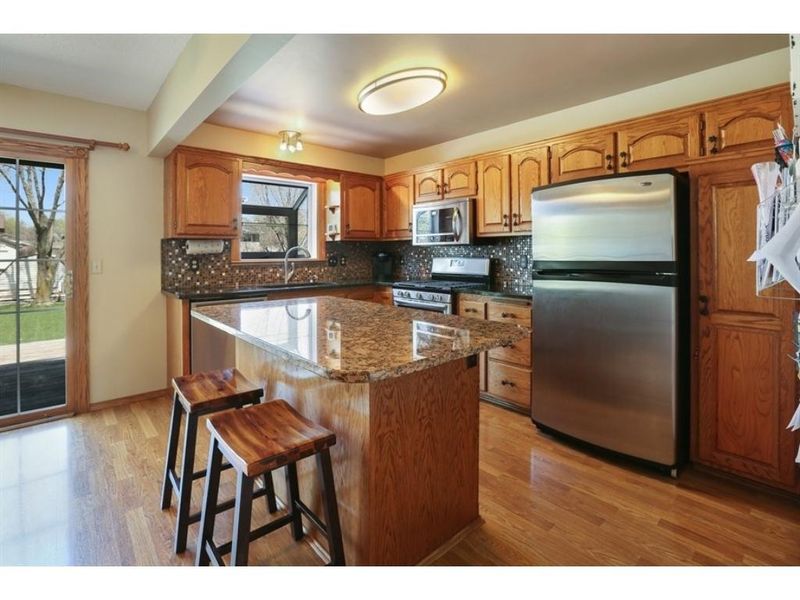 1713 128th Ave NW, Coon Rapids, MN 55448