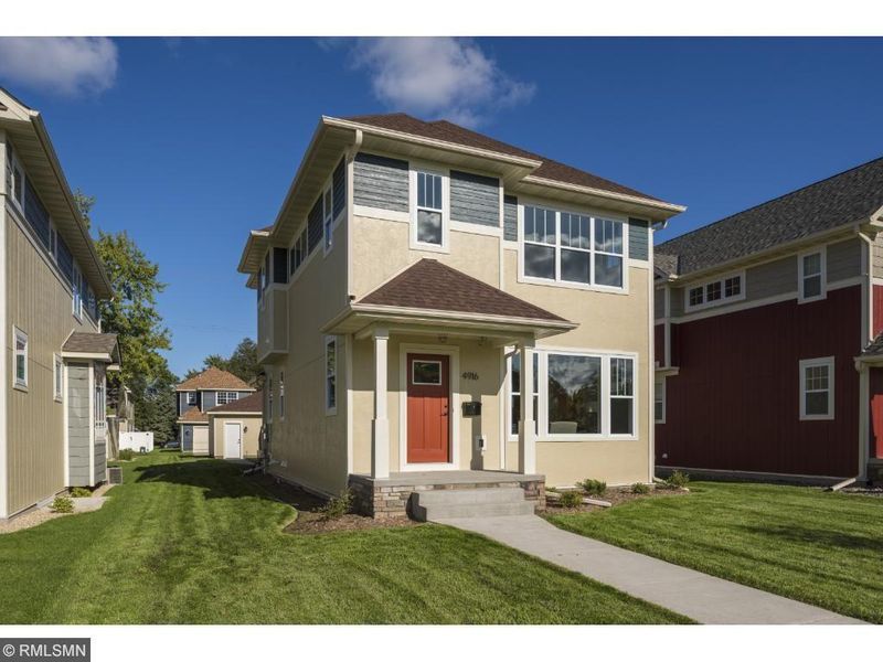 1212 50th Ave N, Minneapolis, MN 55430