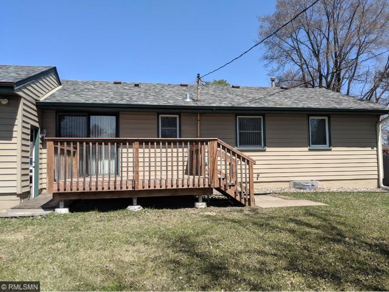 801 82nd Ave N, Brooklyn Park, MN 55444