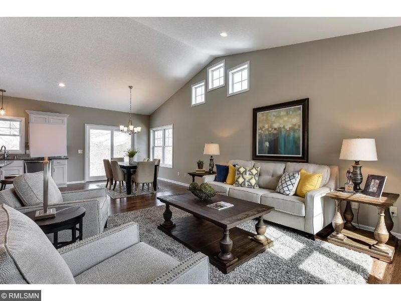 1220 Bishop Cir, Watertown, MN 55388