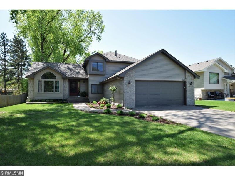 1020 67th Ave NE, Fridley, MN 55432