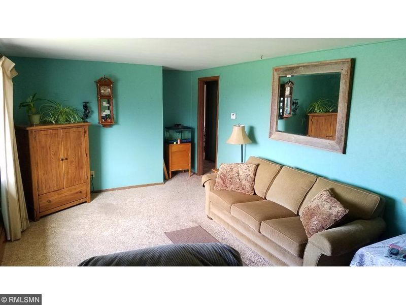 601 1st St E, Maple Lake, MN 55358
