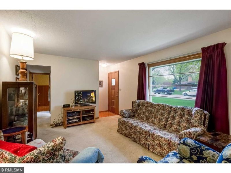 10500 Beard Ave S, Bloomington, MN 55431