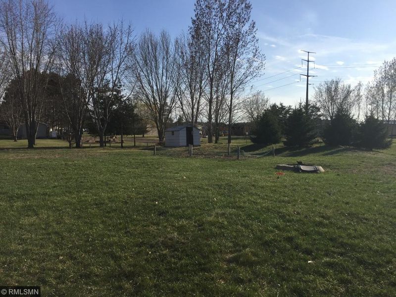 12963 Carole Dr, Becker, MN 55308