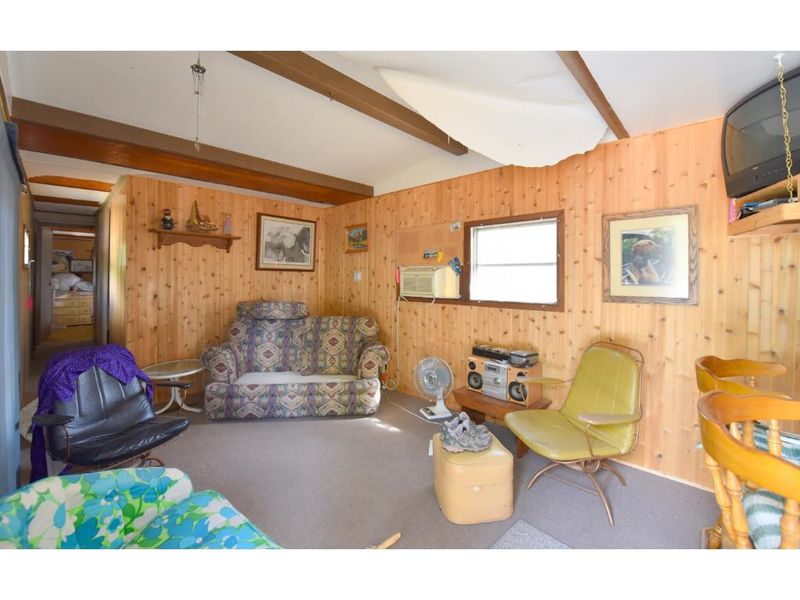 22602 Wilderness Dr, Verndale, MN 56481