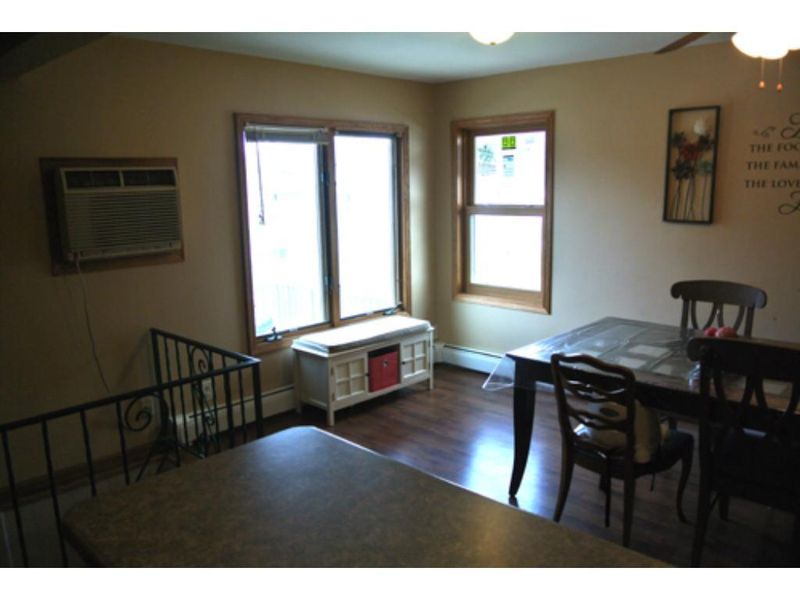 408 Cottonwood St, Winthrop, MN 55396