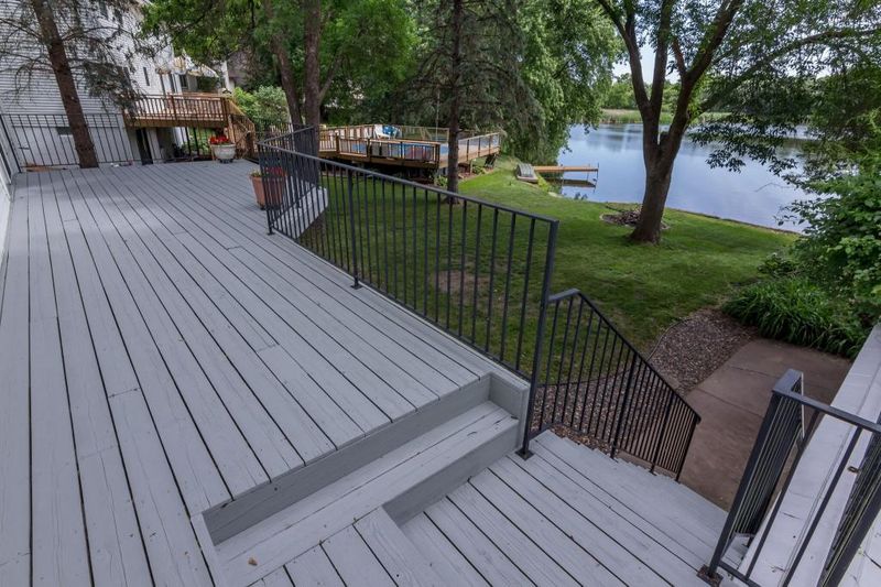 10260 Boundary Creek Ter, Maple Grove, MN 55369