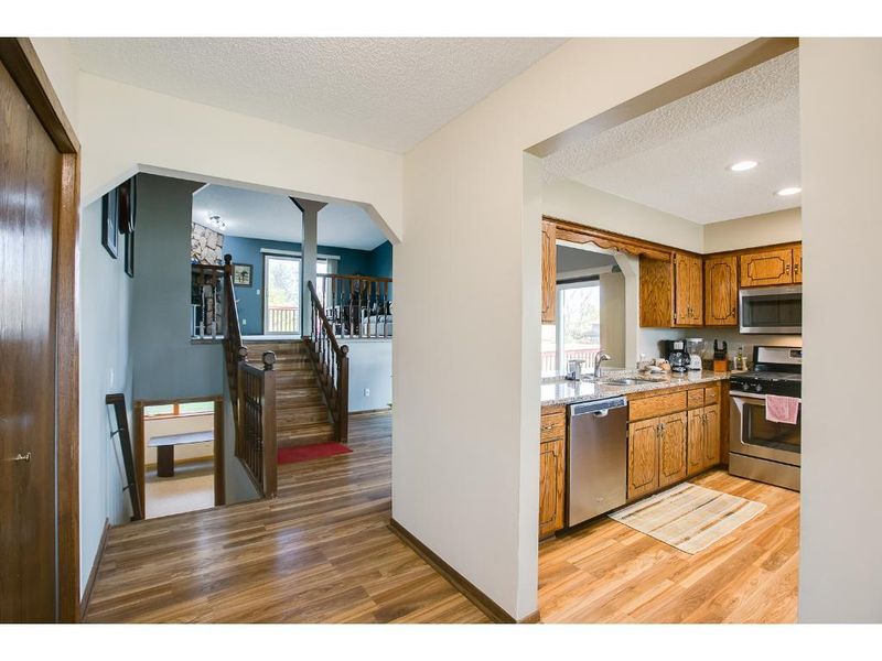 9764 Washburn Ave, Brooklyn Park, MN 55444