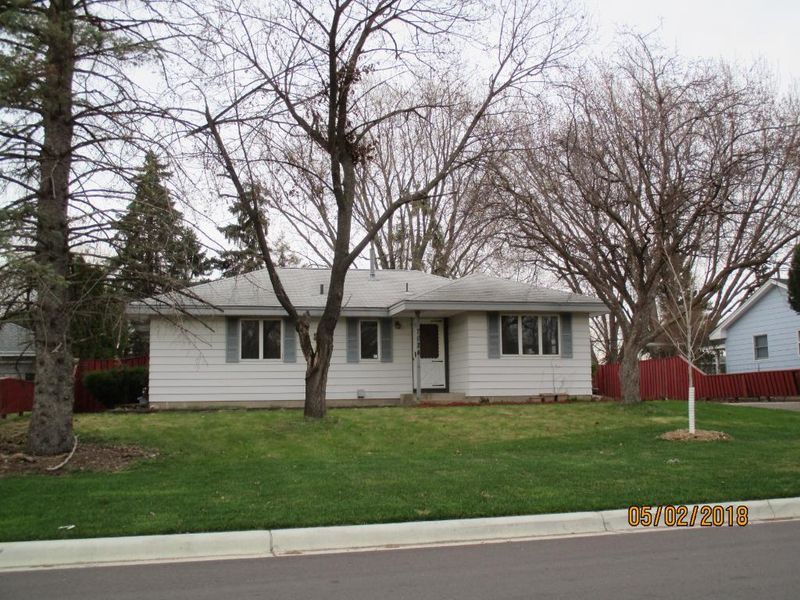 7024 Fremont Ave N, Brooklyn Center, MN 55430