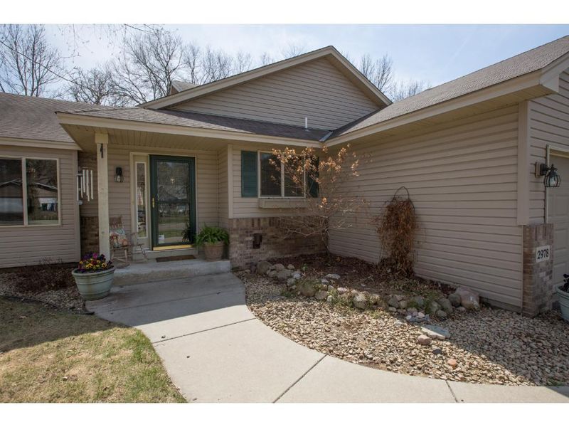 2978 93rd Ave NE, Blaine, MN 55449