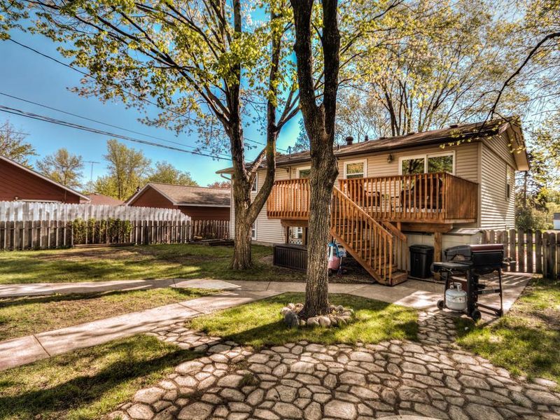 735 28th Ave N, Saint Cloud, MN 56303