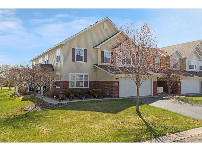 5359 172nd St W, Lakeville, MN 55044