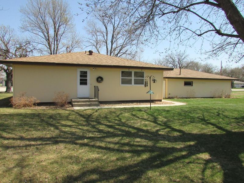 831 Eagle Lake Rd N, Big Lake, MN 55309