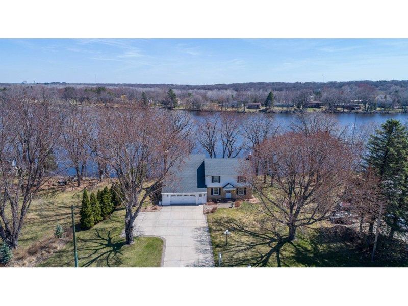 1008 Riverside Ave N, Sartell, MN 56377
