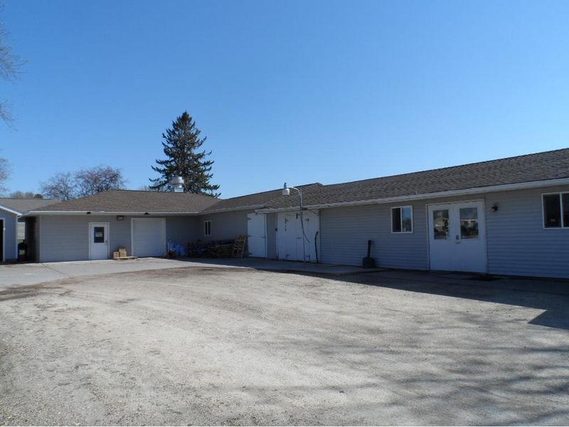 440 N Maple St, Ellsworth, WI 54011
