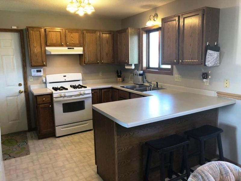 255 Allan Ave, Owatonna, MN 55060
