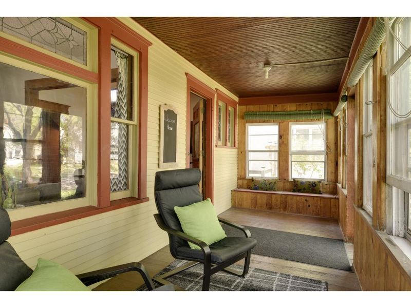 831 Tatum St, Saint Paul, MN 55104