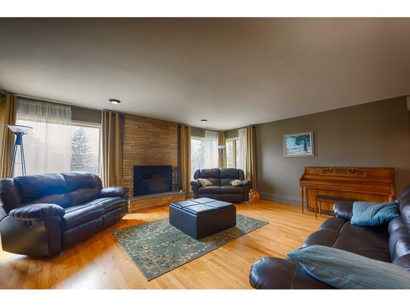 25 Merritt Dr, Virginia, MN 55792