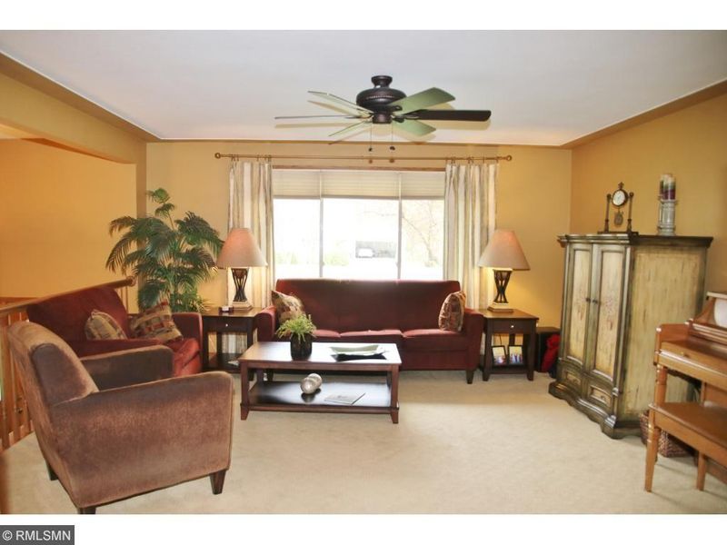 835 Halliday Rd, Saint Cloud, MN 56301