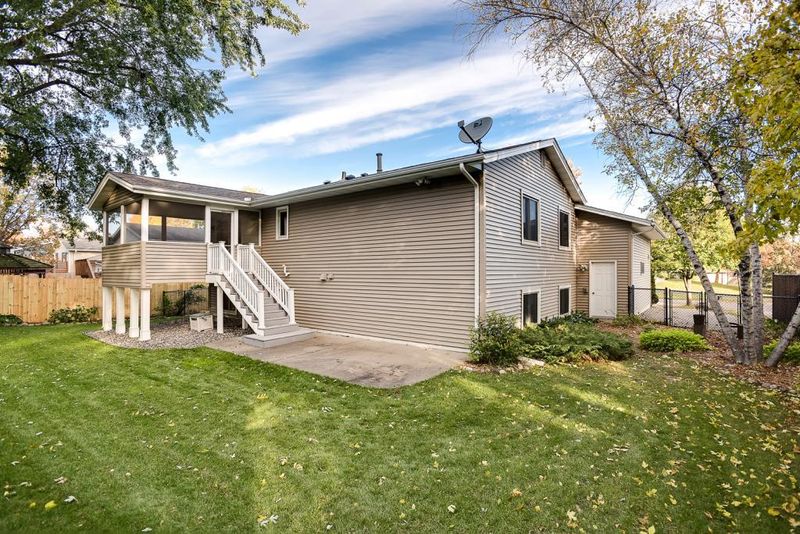 14760 Echo Way, Apple Valley, MN 55124