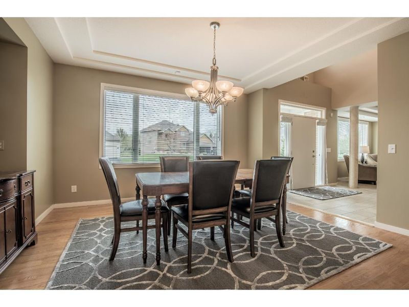 18936 Gladstone Blvd N, Maple Grove, MN 55311