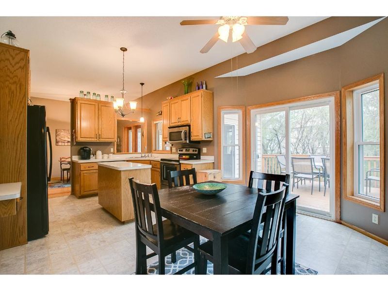 8927 Vickors Crossing, Brooklyn Park, MN 55443