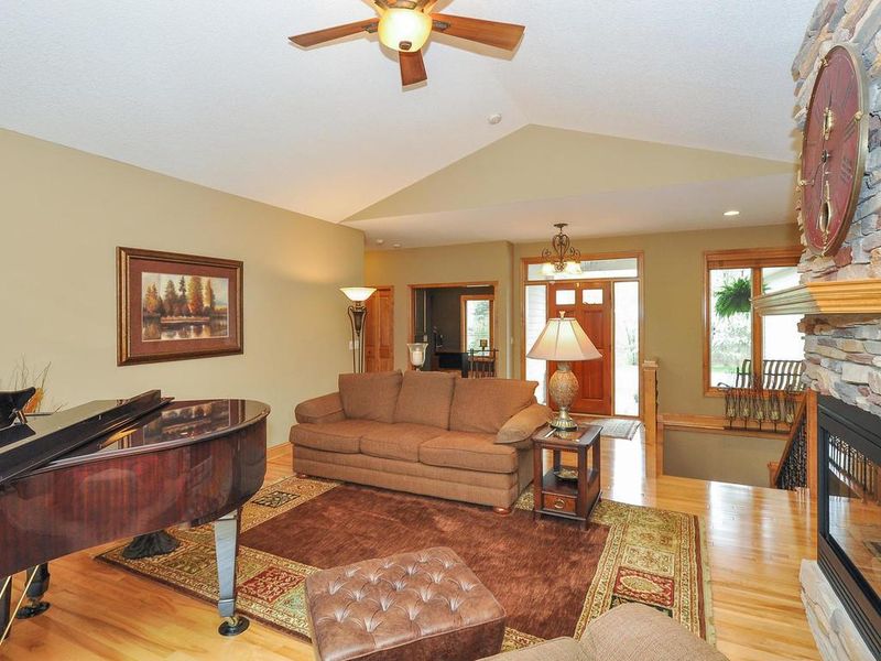 5026 Olson Dr, Champlin, MN 55316