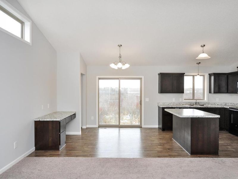 708 Horseshoe Ln, Braham, MN 55006