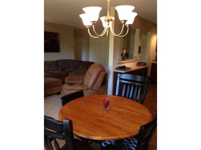 7601 W 101st St #213, Bloomington, MN 55438