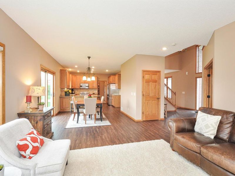 21323 Foxtail Ln, Rogers, MN 55374