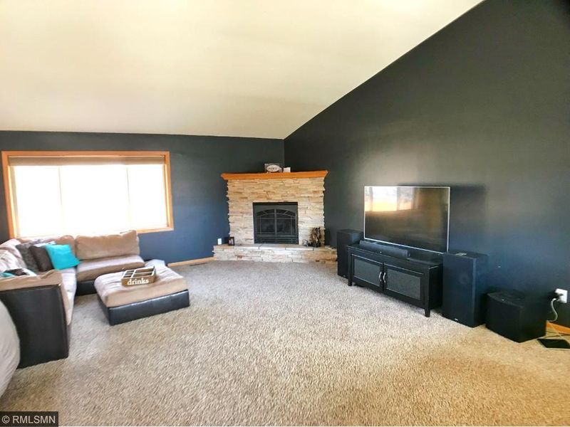 3534 Kalenda Ave NE, Saint Michael, MN 55376