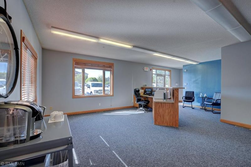 11040 183rd Cir NW #C, Elk River, MN 55330