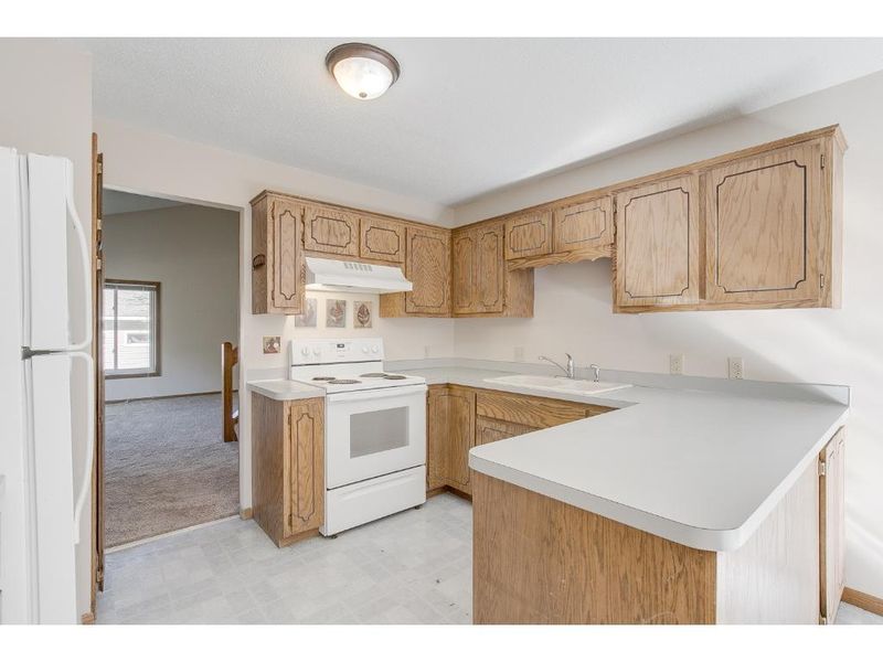 3320 Spruce Trl SW, Prior Lake, MN 55372