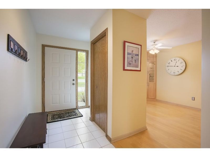 16529 Biscayne Blvd, Eden Prairie, MN 55347