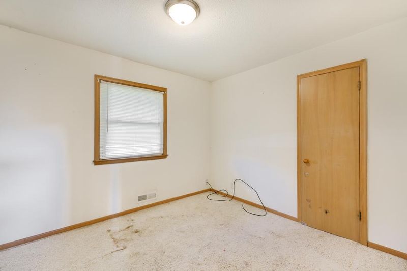 7069 90th St S, Cottage Grove, MN 55016