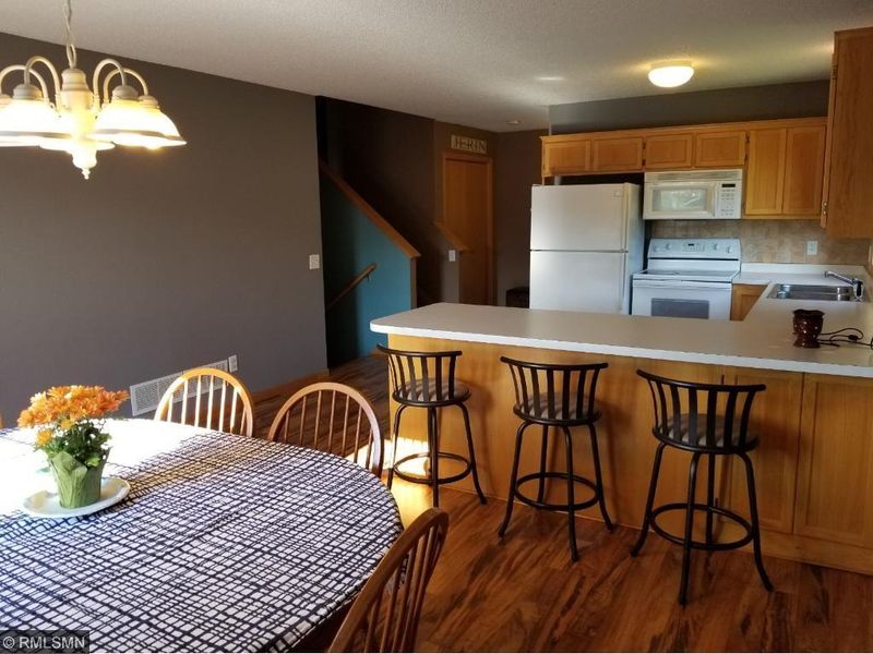 34 Pine Pl, Farmington, MN 55024